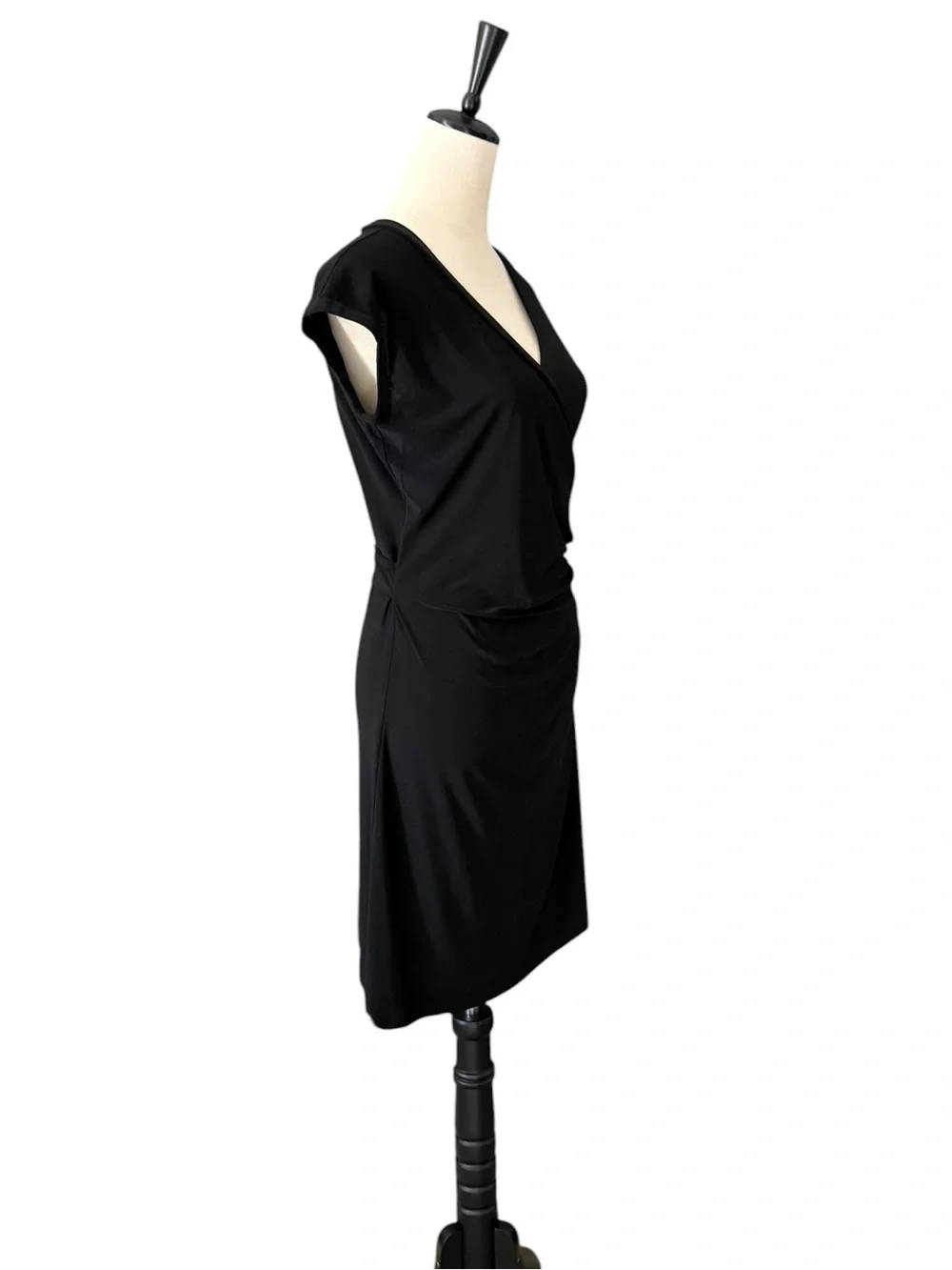 Diane Von Furstenberg DVF Black Silk Jersey Wrap‎ Dress Classic LBD Tie Waist 🎀
